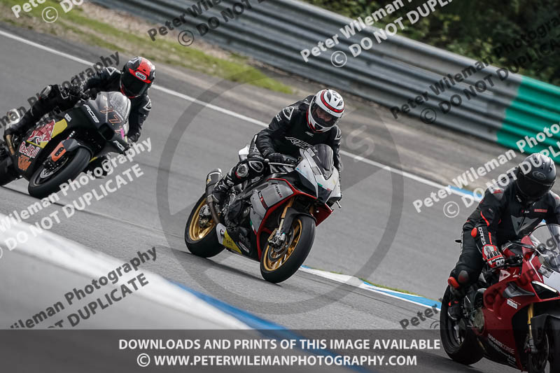 estoril;event digital images;motorbikes;no limits;peter wileman photography;portugal;trackday;trackday digital images